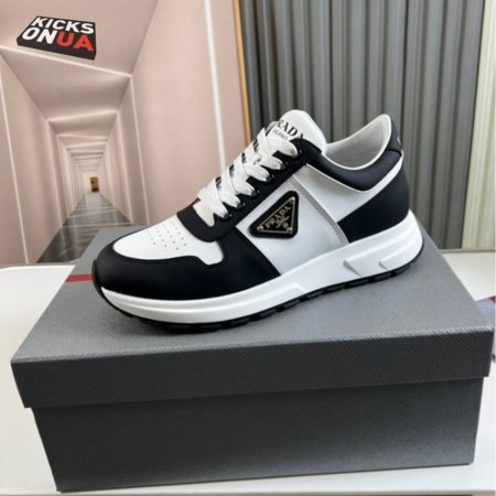 PRADA LOW TOP SNEAKERS WHITE BLACK - PA006